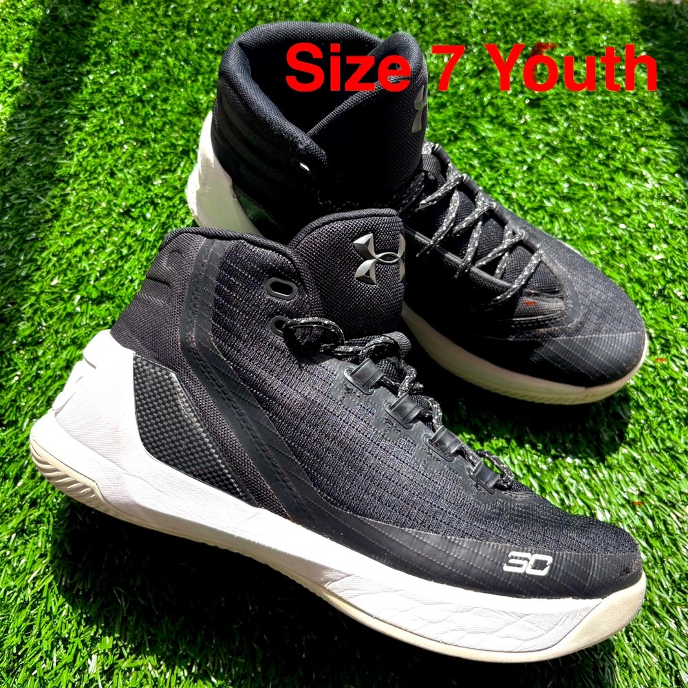 Under Armour Curry 3 'Cyber Monday' Sneakers Black White size 7 Youth Shoes